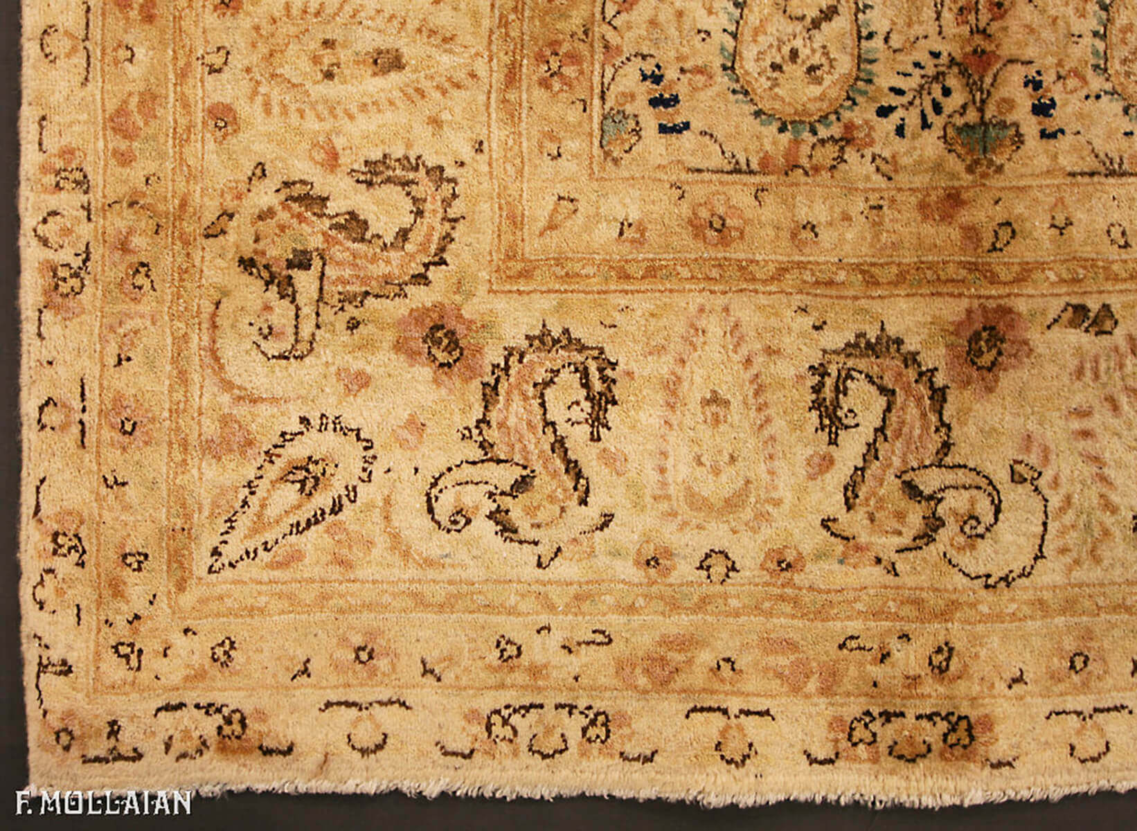 Tapis Persan Semi-Antique Kerman n°:48447347